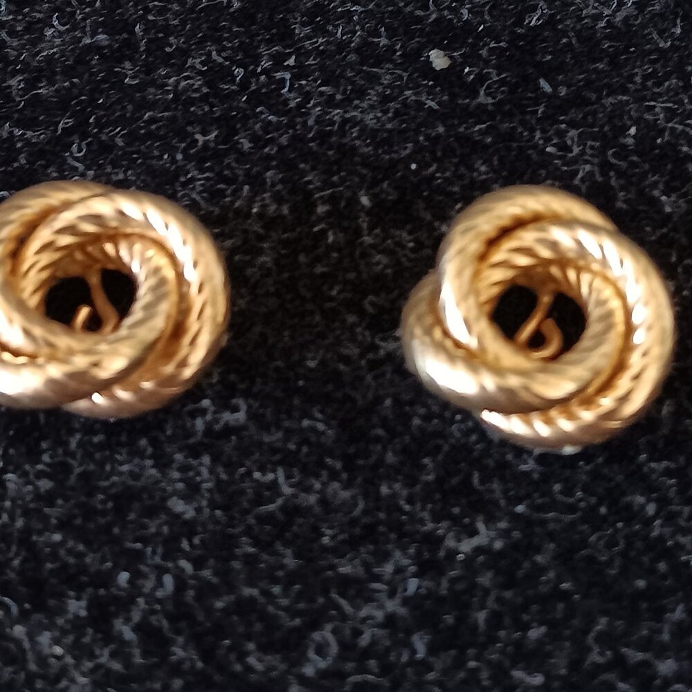 14KT Fine Gold Love Knot Earring Jackets